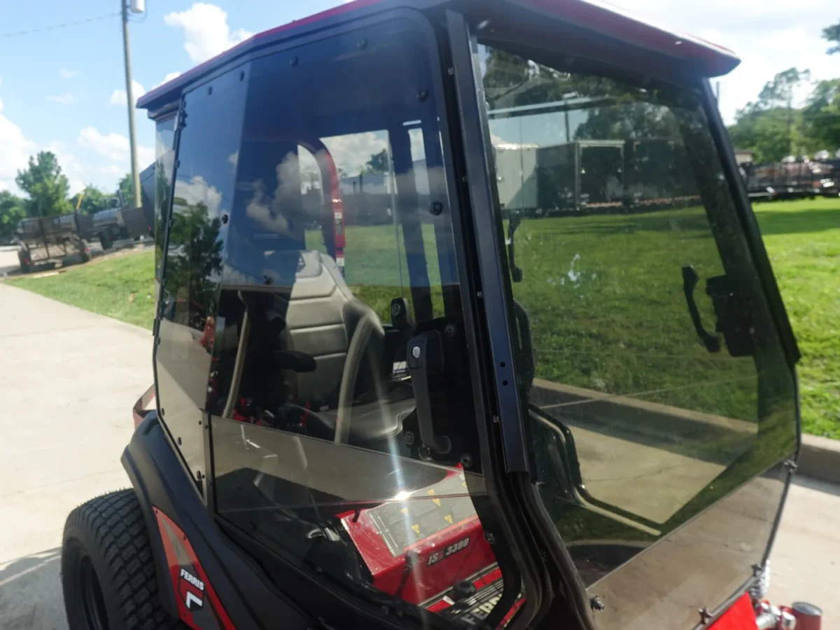 Ferris ISX3300 60″ Zero Turn Mower with Curtis Premium Air-Conditioned ...